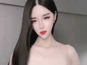 Puta asiática desnuda baile y masturbación